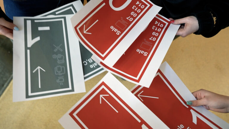 Projekty Systemu Nawigacji Przestrzennej UEK